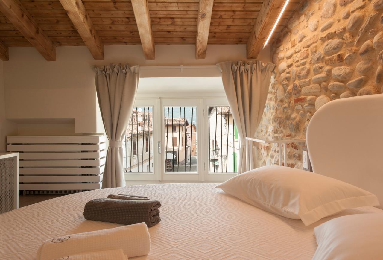 سان فيليتْشي ديل بيناكو B&B La Bellavita Del Garda Luxury المظهر الخارجي الصورة